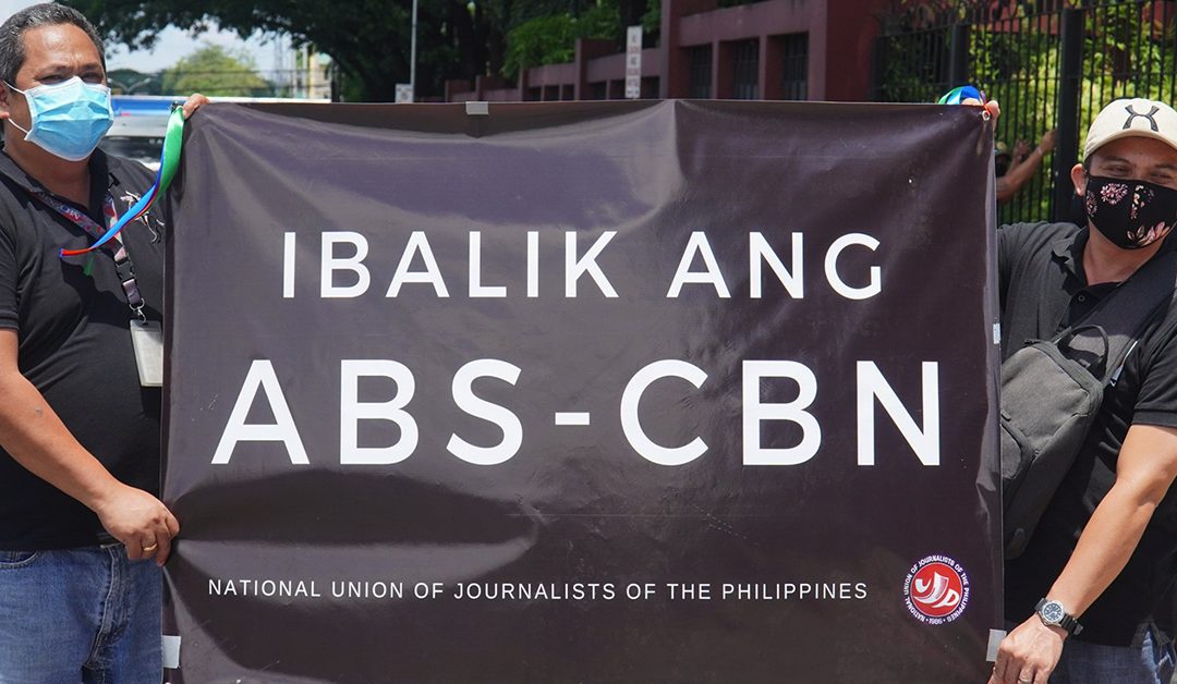 [Press Release] Asian media unions protest ABS-CBN closure